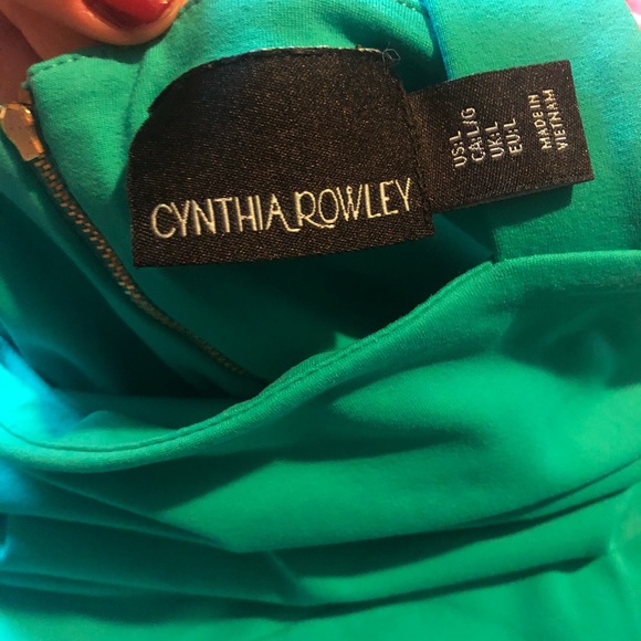 Dress - Picture 3 of 5